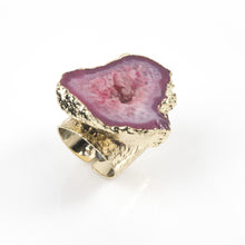 Load image into Gallery viewer, Pink Agate Geode Ring